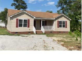 1381 Meadow Ln, Darlington, SC 29532