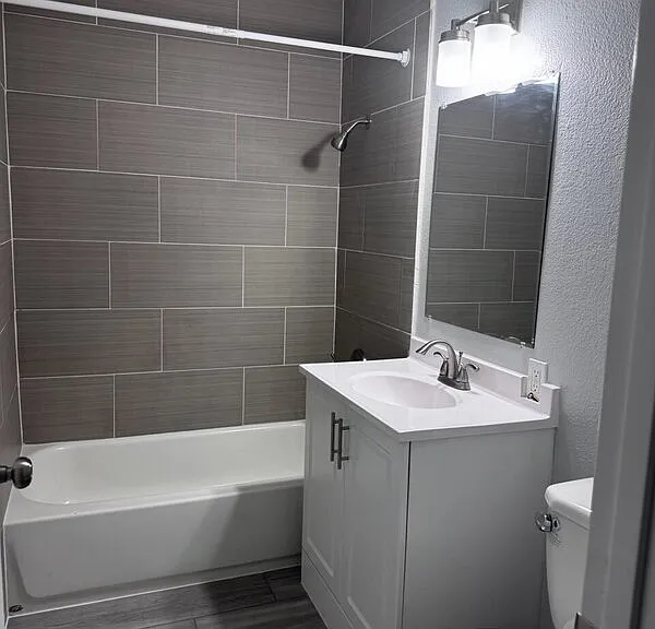 2445 Town Cir #1 — Photo 4