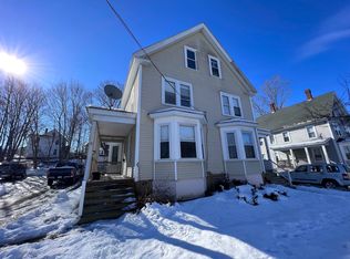 32 6th St, Dover, NH 03820