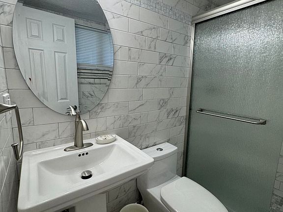 5th image of 219 S Atlantic Ave #222