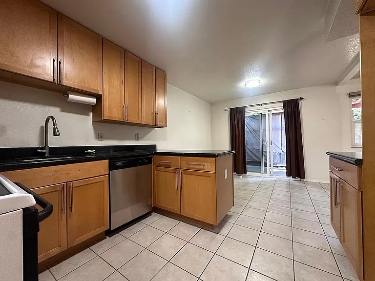 254 Grau Dr — Photo 7