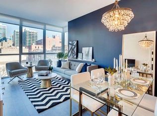 746 N Hudson Ave #1907, Chicago, IL 60654