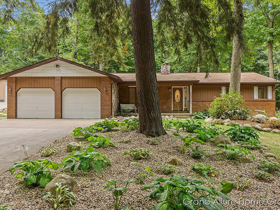 1st image of 11728 Long Lake Dr NW