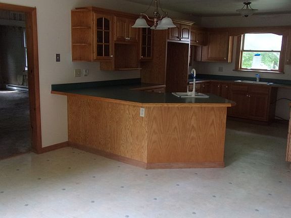 4th image of 5236 County Road 4