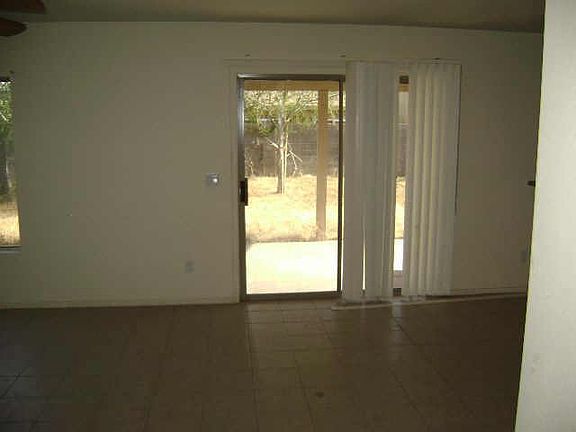3rd image of 12305 W Valentine Street