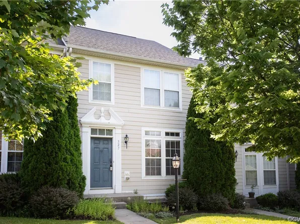 327 Rolkin Rd, Charlottesville, VA 22911