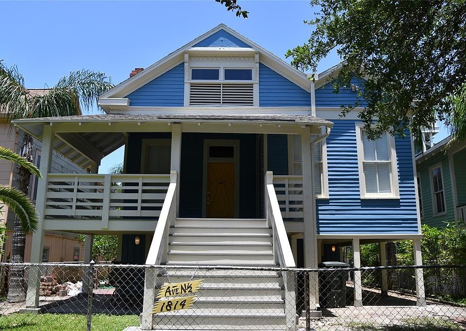 1st image of 1814 Avenue N 1/2 #3