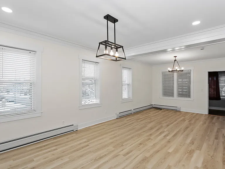 87 Paterson Ave #2 — Photo 17