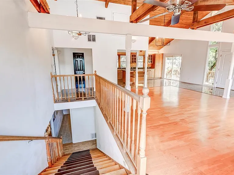 208 Westhaven Dr — Photo 36