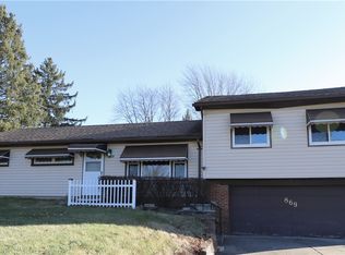 869 Hadcock Rd, Brunswick, OH 44212