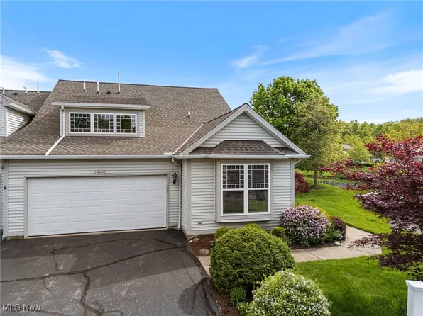 2227 Langford Ln, Avon, OH 44011