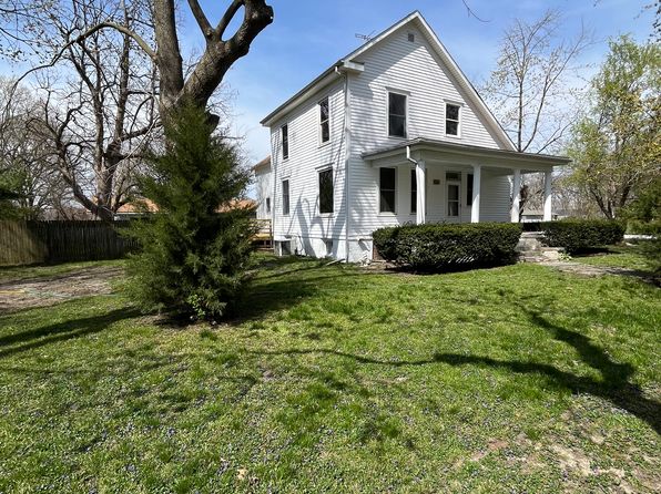 100 W North Front St, Sadorus, IL 61872