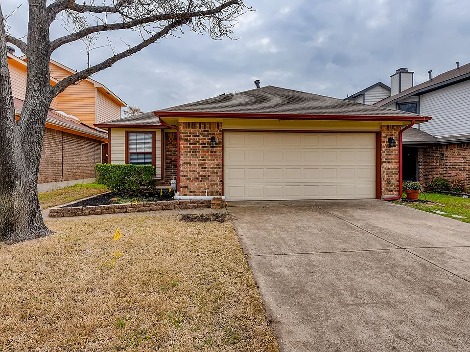 1st image of 2106 Holly Hill Ln