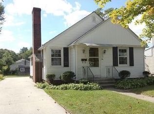 106 Haskin St, Springfield, MA 01109