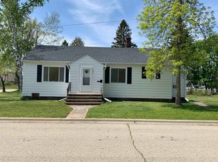 621 Williams St, Marinette, WI 54143