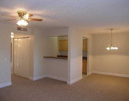 3rd image of 713 Meadows Circle #713