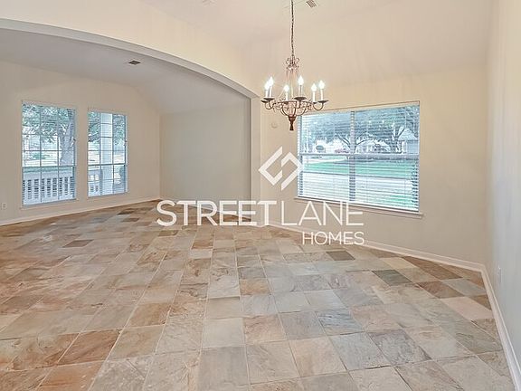 4th image of 13003 Yorkmont Dr