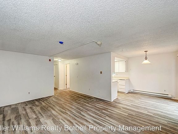 3rd image of 5731 204th St SW APT D