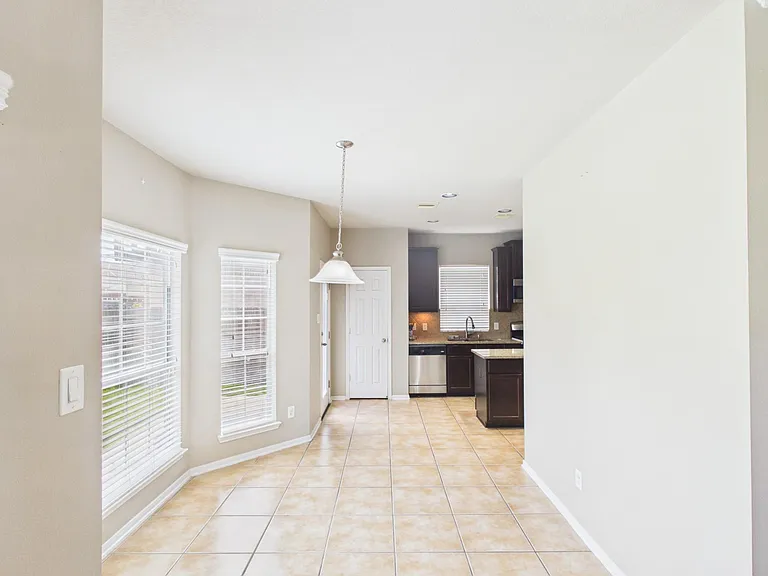 17143 Deaton Mill Dr — Photo 10