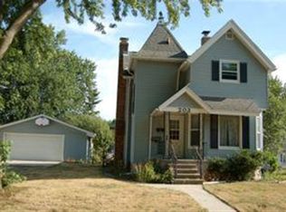 203 E South St, Beaver Dam, WI 53916