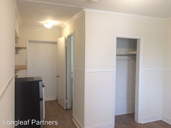 4th image of 123 W Charlton St APT 2B