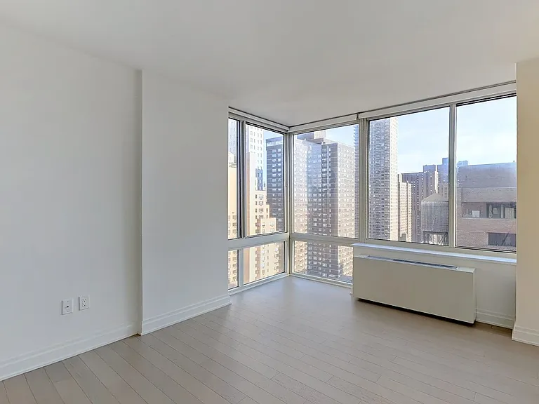 240 E 86th St #23D — Photo 8