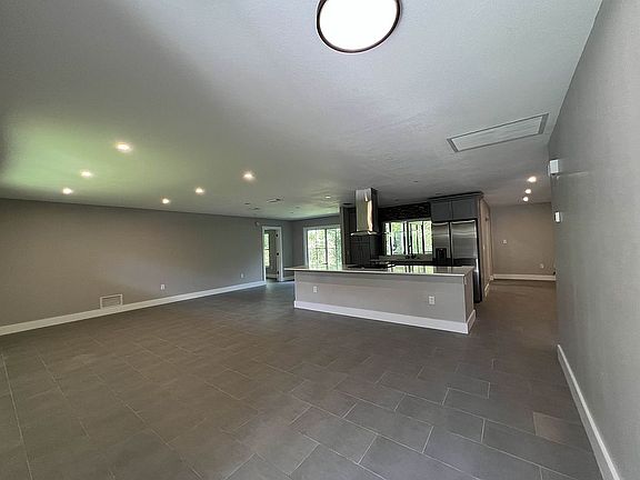 3rd image of 1056 Darby Dr NW