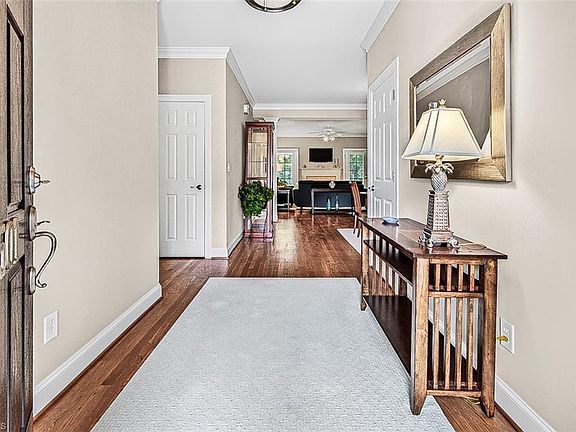 5th image of 5501 Seven Gates Dr
