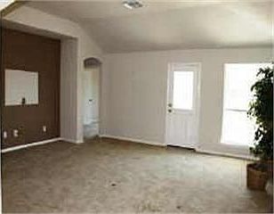 3rd image of 749 Grassy Knoll Ln