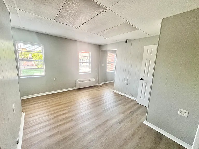 5th Street Lofts — Photo 8