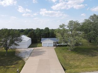 33248 State Highway C, La Grange, MO 63448