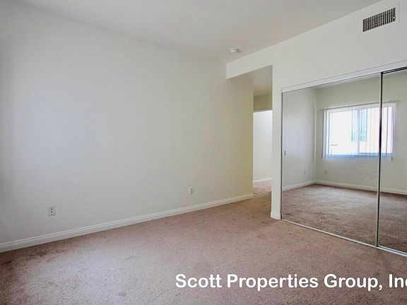 4th image of 11059 W Olympic Blvd #11059