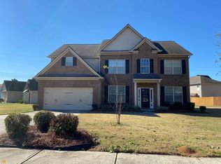 114 Meadows Walk Dr, Byron, GA 31008