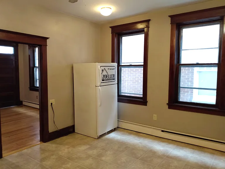 22 W Washington St #1 — Photo 5