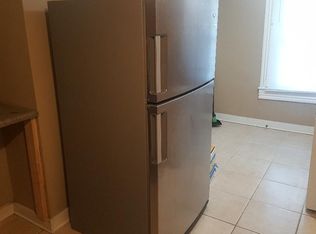 738 Wilson Ave APT B, Saint Paul, MN 55106