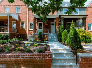 1616 C St NE, Washington, DC 20002