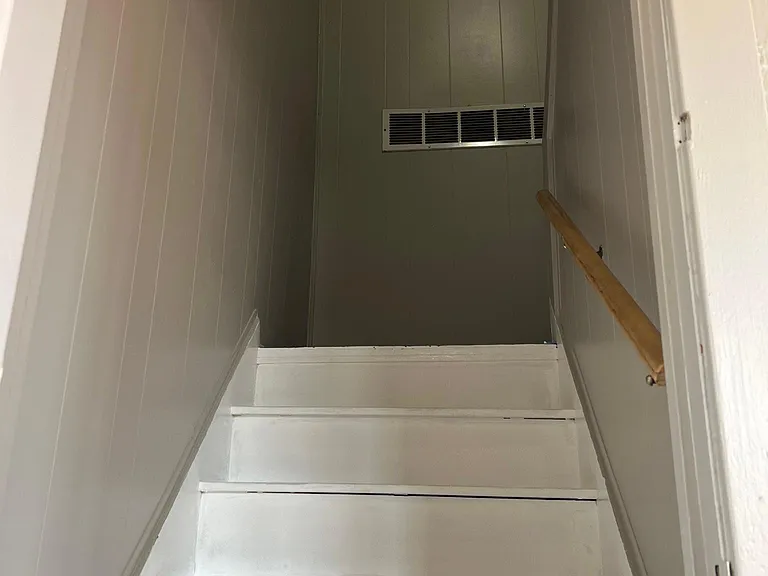 310 Mary Ave — Photo 9
