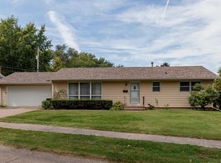 2711 4th Ct #A, East Moline, IL 61244