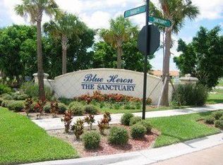 8111 Sanctuary Dr APT 1, Naples, FL 34104