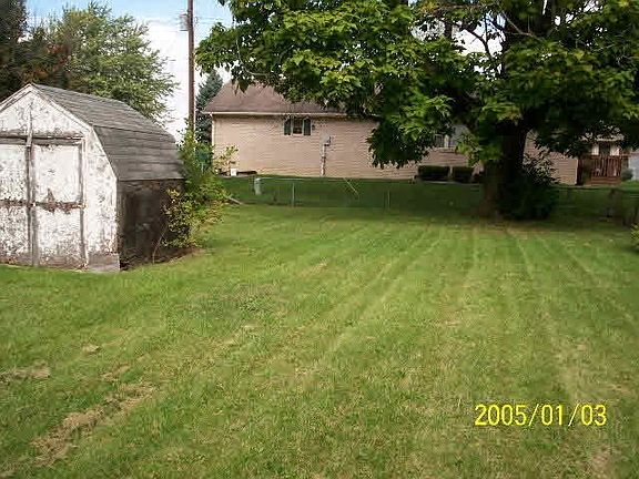 5th image of 2204 E Highland Ave
