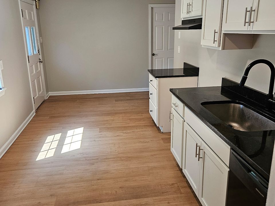 1st image of 4839 Belle Meadow Rd