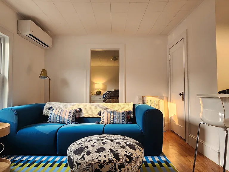 86 Hackett St #2 — Photo 3