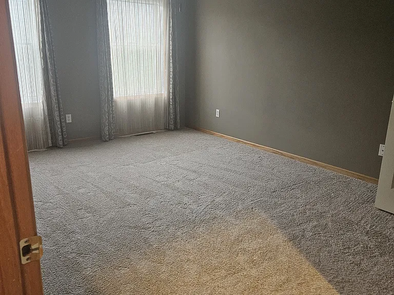 7547 Southridge Ln — Photo 9
