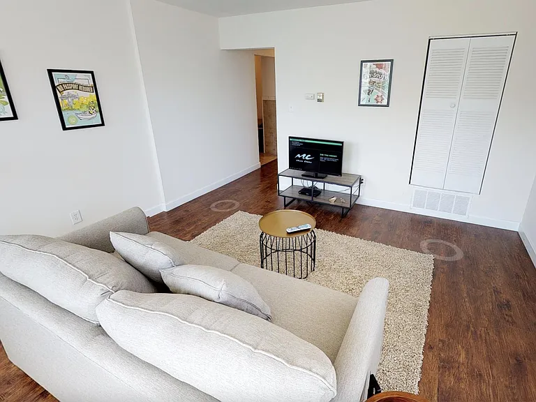 5390 Pershing Ave #305 — Photo 1