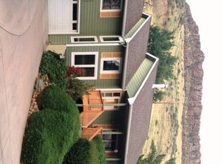 2017 Table Dr, Golden, CO 80401