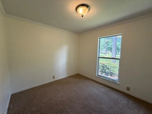 950 Abilene Dr W — Photo 16