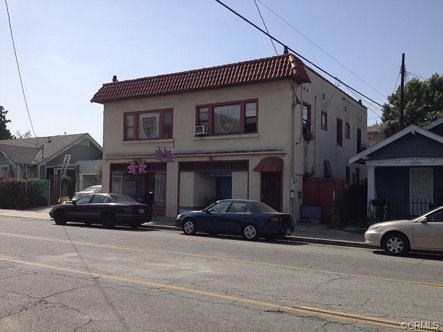 1st image of 2622 E 10th St