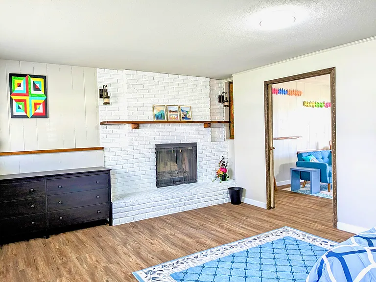 1510 S Lakeway Dr — Photo 36