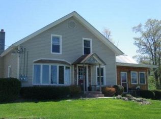 1542 Falls Rd #2, Chittenango, NY 13037