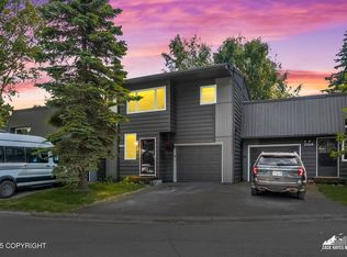2062 Stonegate Cir, Anchorage, AK 99515